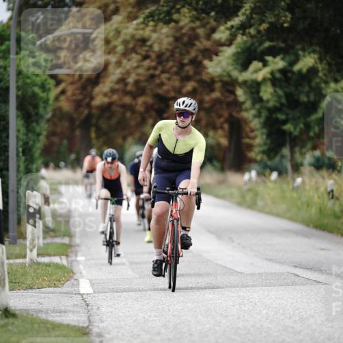 30.08.2026 - Elbe Triathlon Hamburg Michael Burmester http://msf.ph/oto/10070864 30.08.2026 09:59:07 Radfahren 299, 491, 495, 579, 580, 605, 647, 718, 802 meine-sportfotos.de