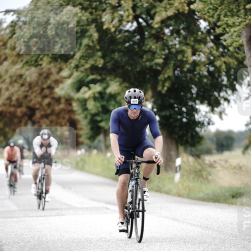30.08.2026 - Elbe Triathlon Hamburg Michael Burmester http://msf.ph/oto/10070881 30.08.2026 09:59:11 Radfahren 472, 491, 495, 579, 580, 647, 802, 934 meine-sportfotos.de