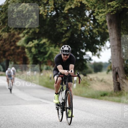 30.08.2026 - Elbe Triathlon Hamburg Michael Burmester http://msf.ph/oto/10070905 30.08.2026 09:59:21 Radfahren 452, 667, 750, 918 meine-sportfotos.de