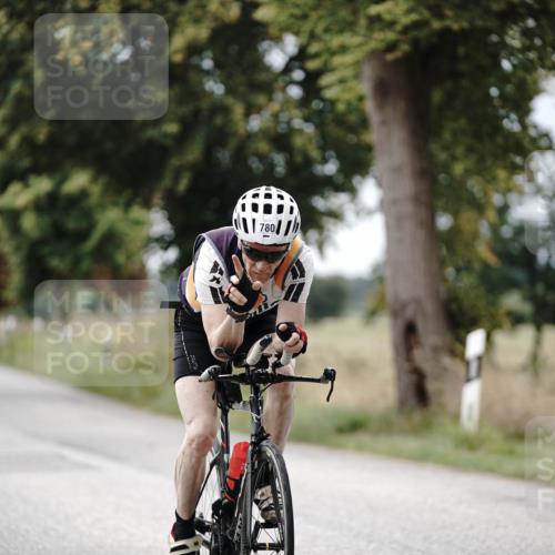 30.08.2026 - Elbe Triathlon Hamburg Michael Burmester http://msf.ph/oto/10070915 30.08.2026 09:59:32 Radfahren 331, 624, 780 meine-sportfotos.de