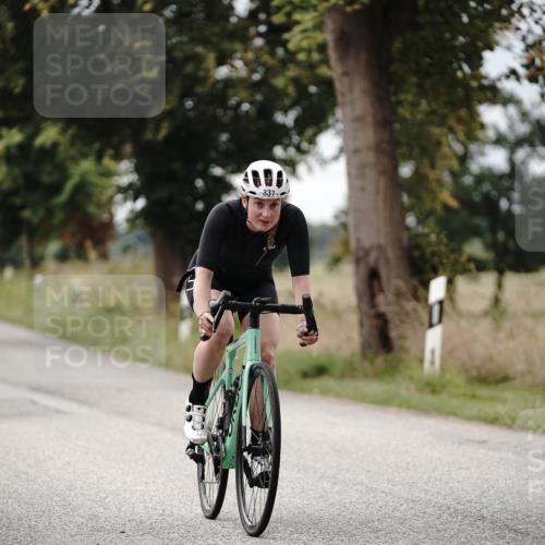 30.08.2026 - Elbe Triathlon Hamburg Michael Burmester http://msf.ph/oto/10070923 30.08.2026 09:59:35 Radfahren 331, 624, 655, 863 meine-sportfotos.de