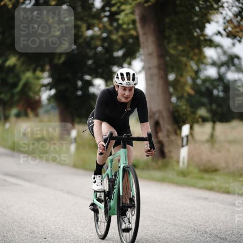 30.08.2026 - Elbe Triathlon Hamburg Michael Burmester http://msf.ph/oto/10070924 30.08.2026 09:59:35 Radfahren 331, 624, 655, 863 meine-sportfotos.de
