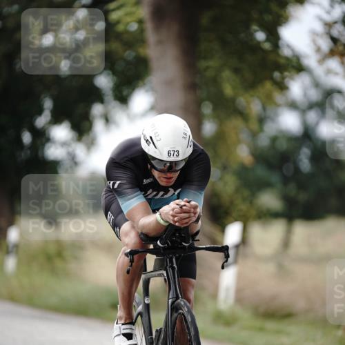 30.08.2026 - Elbe Triathlon Hamburg Michael Burmester http://msf.ph/oto/10070943 30.08.2026 09:59:46 Radfahren 532, 596, 608, 673, 769 meine-sportfotos.de