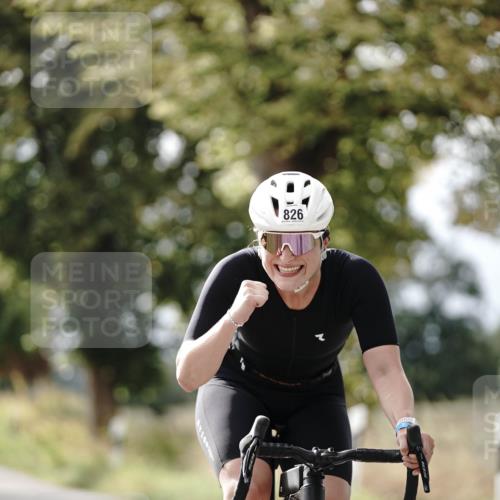 30.08.2026 - Elbe Triathlon Hamburg Michael Burmester http://msf.ph/oto/10071038 30.08.2026 10:01:01 Radfahren 548, 636, 699, 705, 826 meine-sportfotos.de