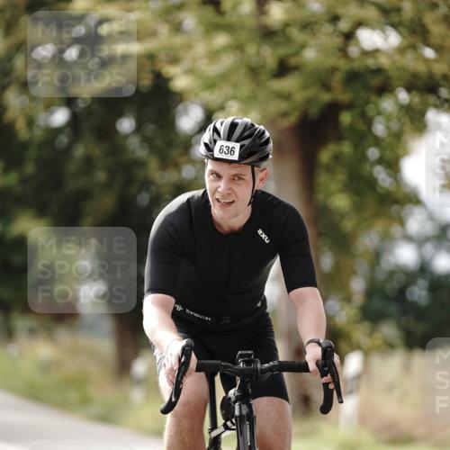 30.08.2026 - Elbe Triathlon Hamburg Michael Burmester http://msf.ph/oto/10071046 30.08.2026 10:01:04 Radfahren 548, 636, 671, 675, 699, 705, 831 meine-sportfotos.de