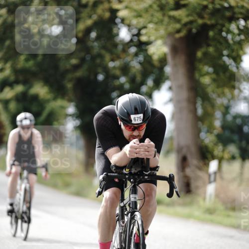 30.08.2026 - Elbe Triathlon Hamburg Michael Burmester http://msf.ph/oto/10071060 30.08.2026 10:01:10 Radfahren 533, 650, 671, 675, 700, 831 meine-sportfotos.de