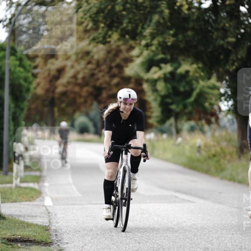 30.08.2026 - Elbe Triathlon Hamburg Michael Burmester http://msf.ph/oto/10071192 30.08.2026 10:02:20 Radfahren 414, 459, 568, 725, 879, 882 meine-sportfotos.de