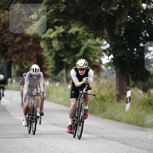 30.08.2026 - Elbe Triathlon Hamburg Michael Burmester http://msf.ph/oto/10071239 30.08.2026 10:02:53 Radfahren 493, 598, 639, 670, 674, 862, 870, 978 meine-sportfotos.de