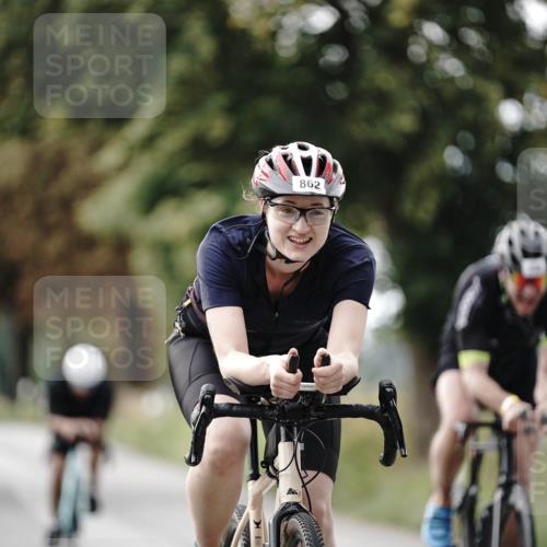 30.08.2026 - Elbe Triathlon Hamburg Michael Burmester http://msf.ph/oto/10071249 30.08.2026 10:02:56 Radfahren 493, 582, 598, 639, 670, 862, 870, 942, 978, 1894 meine-sportfotos.de