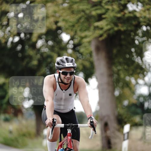 30.08.2026 - Elbe Triathlon Hamburg Michael Burmester http://msf.ph/oto/10071420 30.08.2026 10:04:47 Radfahren 561, 679, 796 meine-sportfotos.de