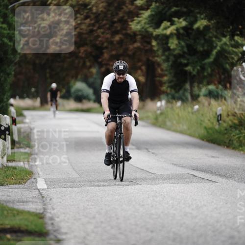 30.08.2026 - Elbe Triathlon Hamburg Michael Burmester http://msf.ph/oto/10071462 30.08.2026 10:05:19 Radfahren 591, 659, 683, 798 meine-sportfotos.de