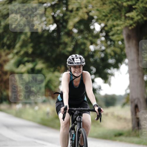 30.08.2026 - Elbe Triathlon Hamburg Michael Burmester http://msf.ph/oto/10071509 30.08.2026 10:05:51 Radfahren 542, 786, 894 meine-sportfotos.de