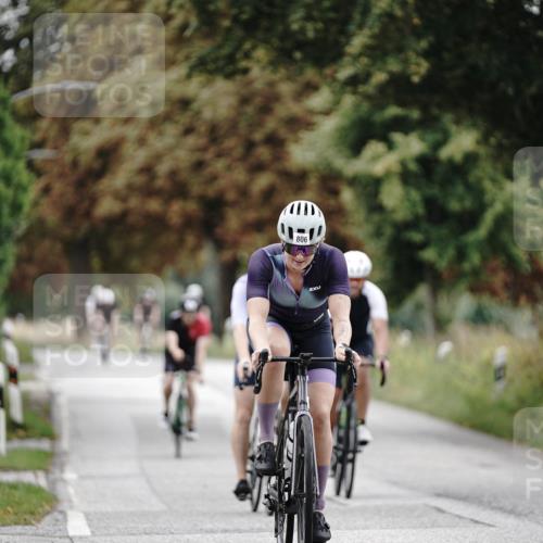 30.08.2026 - Elbe Triathlon Hamburg Michael Burmester http://msf.ph/oto/10071579 30.08.2026 10:06:25 Radfahren 668, 687, 715, 806 meine-sportfotos.de