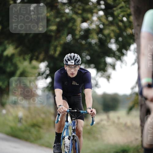 30.08.2026 - Elbe Triathlon Hamburg Michael Burmester http://msf.ph/oto/10071638 30.08.2026 10:06:55 Radfahren 449, 550, 794, 977 meine-sportfotos.de