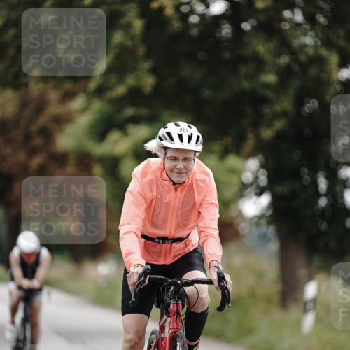 30.08.2026 - Elbe Triathlon Hamburg Michael Burmester http://msf.ph/oto/10071668 30.08.2026 10:07:31 Radfahren 492, 573, 739, 775, 903, 936, 982 meine-sportfotos.de