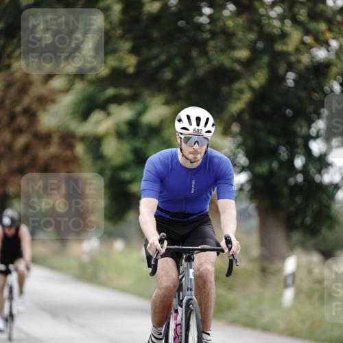 30.08.2026 - Elbe Triathlon Hamburg Michael Burmester http://msf.ph/oto/10071718 30.08.2026 10:07:55 Radfahren 524, 602, 721, 871, 905 meine-sportfotos.de