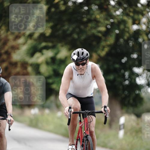 30.08.2026 - Elbe Triathlon Hamburg Michael Burmester http://msf.ph/oto/10071733 30.08.2026 10:08:03 Radfahren 482, 578, 721, 754, 800, 914 meine-sportfotos.de