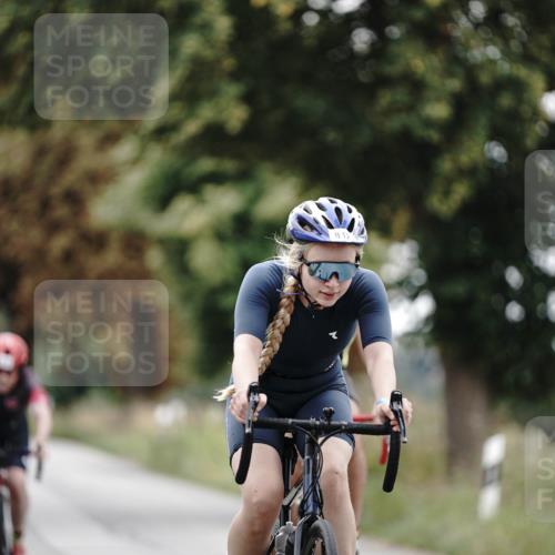 30.08.2026 - Elbe Triathlon Hamburg Michael Burmester http://msf.ph/oto/10071752 30.08.2026 10:08:12 Radfahren 434, 696, 763, 783, 812, 859, 914 meine-sportfotos.de