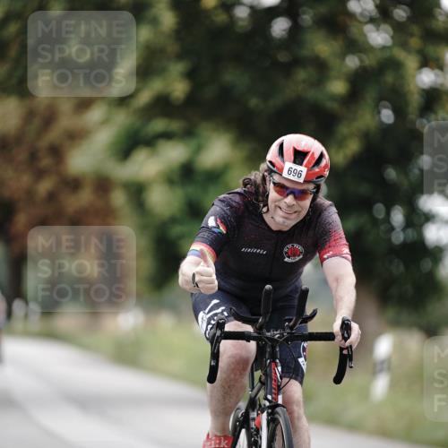 30.08.2026 - Elbe Triathlon Hamburg Michael Burmester http://msf.ph/oto/10071761 30.08.2026 10:08:14 Radfahren 434, 436, 501, 563, 696, 763, 783, 812, 859 meine-sportfotos.de