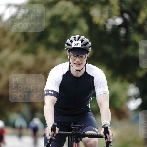 30.08.2026 - Elbe Triathlon Hamburg Michael Burmester http://msf.ph/oto/10071777 30.08.2026 10:08:21 Radfahren 346, 436, 501, 531, 563, 631, 783, 859 meine-sportfotos.de