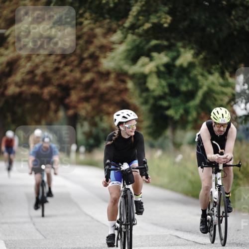 30.08.2026 - Elbe Triathlon Hamburg Michael Burmester http://msf.ph/oto/10071874 30.08.2026 10:09:12 Radfahren 443, 514, 712, 854 meine-sportfotos.de