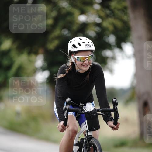 30.08.2026 - Elbe Triathlon Hamburg Michael Burmester http://msf.ph/oto/10071880 30.08.2026 10:09:13 Radfahren 443, 514, 712, 854, 861 meine-sportfotos.de