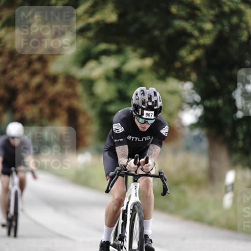 30.08.2026 - Elbe Triathlon Hamburg Michael Burmester http://msf.ph/oto/10071952 30.08.2026 10:10:01 Radfahren 408, 415, 865, 967 meine-sportfotos.de
