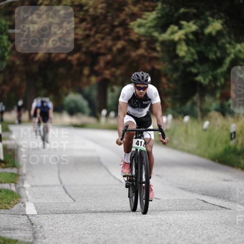 30.08.2026 - Elbe Triathlon Hamburg Michael Burmester http://msf.ph/oto/10071992 30.08.2026 10:10:26 Radfahren 418, 583, 714 meine-sportfotos.de