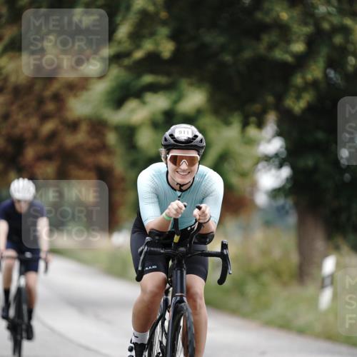 30.08.2026 - Elbe Triathlon Hamburg Michael Burmester http://msf.ph/oto/10072023 30.08.2026 10:10:39 Radfahren 419, 462, 541, 658, 789, 849, 856, 911, 933, 960 meine-sportfotos.de