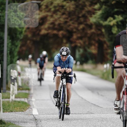 30.08.2026 - Elbe Triathlon Hamburg Michael Burmester http://msf.ph/oto/10072058 30.08.2026 10:10:53 Radfahren 497, 626, 731, 756, 979 meine-sportfotos.de