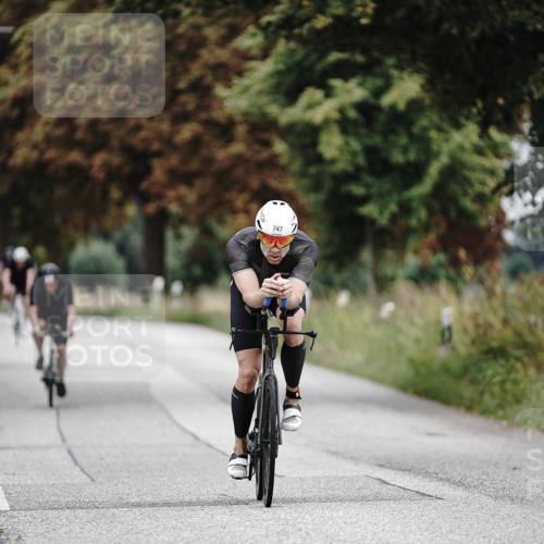 30.08.2026 - Elbe Triathlon Hamburg Michael Burmester http://msf.ph/oto/10072076 30.08.2026 10:11:03 Radfahren 617, 729, 747 meine-sportfotos.de