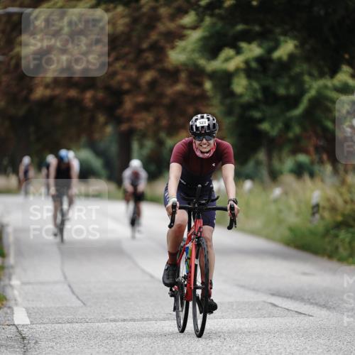 30.08.2026 - Elbe Triathlon Hamburg Michael Burmester http://msf.ph/oto/10072113 30.08.2026 10:11:22 Radfahren 581, 621, 713, 836, 920 meine-sportfotos.de