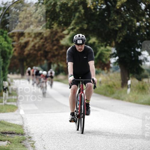 30.08.2026 - Elbe Triathlon Hamburg Michael Burmester http://msf.ph/oto/10072270 30.08.2026 10:13:19 Radfahren 457, 505, 526, 590, 619, 643, 656, 752, 950 meine-sportfotos.de