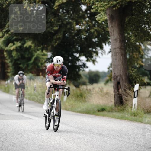 30.08.2026 - Elbe Triathlon Hamburg Michael Burmester http://msf.ph/oto/10072271 30.08.2026 10:13:22 Radfahren 457, 505, 526, 619, 643, 752, 887 meine-sportfotos.de