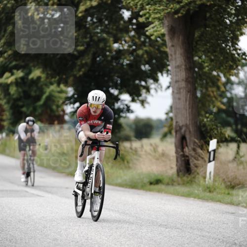 30.08.2026 - Elbe Triathlon Hamburg Michael Burmester http://msf.ph/oto/10072272 30.08.2026 10:13:23 Radfahren 505, 526, 619, 643, 752, 887 meine-sportfotos.de