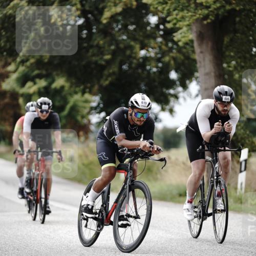 30.08.2026 - Elbe Triathlon Hamburg Michael Burmester http://msf.ph/oto/10072277 30.08.2026 10:13:24 Radfahren 505, 526, 619, 643, 752, 887 meine-sportfotos.de