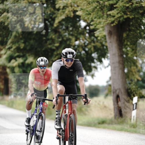 30.08.2026 - Elbe Triathlon Hamburg Michael Burmester http://msf.ph/oto/10072279 30.08.2026 10:13:25 Radfahren 505, 526, 619, 643, 752, 887 meine-sportfotos.de