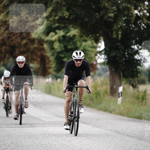 30.08.2026 - Elbe Triathlon Hamburg Michael Burmester http://msf.ph/oto/10072376 30.08.2026 10:15:03 Radfahren 503, 769, 780, 912, 954 meine-sportfotos.de