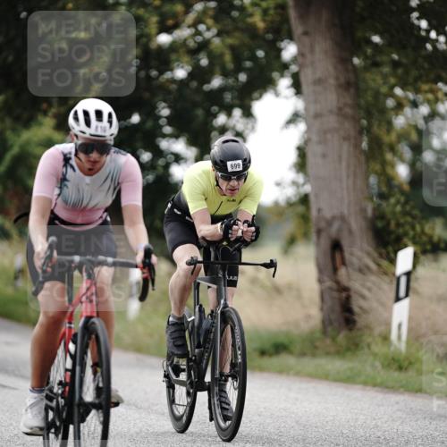 30.08.2026 - Elbe Triathlon Hamburg Michael Burmester http://msf.ph/oto/10072407 30.08.2026 10:15:31 Radfahren 513, 603, 699, 810 meine-sportfotos.de