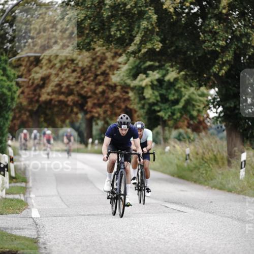 30.08.2026 - Elbe Triathlon Hamburg Michael Burmester http://msf.ph/oto/10072448 30.08.2026 10:16:08 Radfahren 540, 566, 624, 874, 958 meine-sportfotos.de