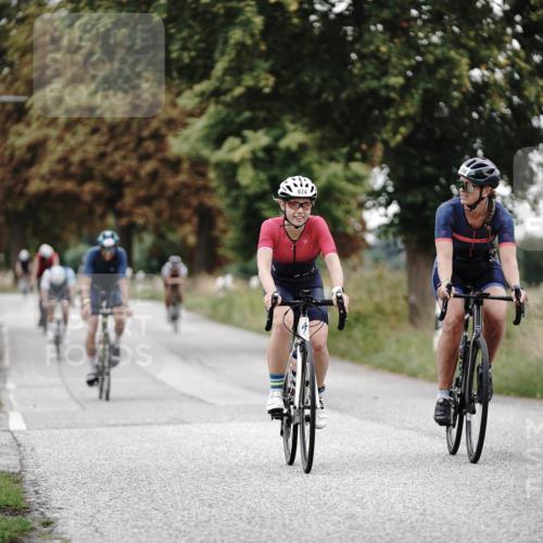 30.08.2026 - Elbe Triathlon Hamburg Michael Burmester http://msf.ph/oto/10072454 30.08.2026 10:16:15 Radfahren 409, 671, 726, 790, 863, 874, 958 meine-sportfotos.de