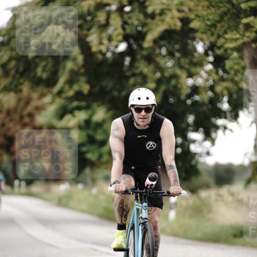 30.08.2026 - Elbe Triathlon Hamburg Michael Burmester http://msf.ph/oto/10072495 30.08.2026 10:16:52 Radfahren 491, 638 meine-sportfotos.de