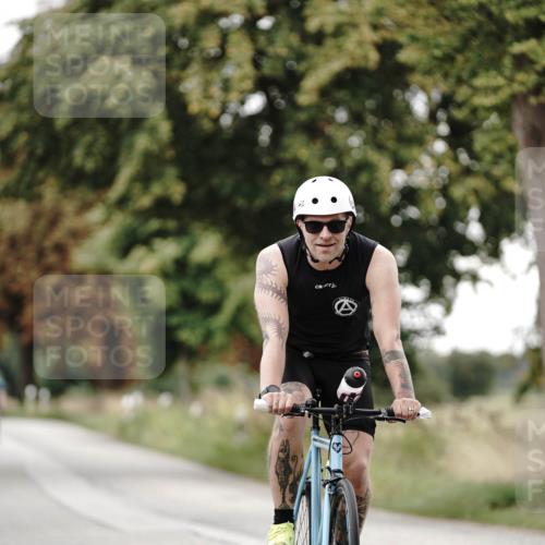 30.08.2026 - Elbe Triathlon Hamburg Michael Burmester http://msf.ph/oto/10072496 30.08.2026 10:16:52 Radfahren 491, 638 meine-sportfotos.de