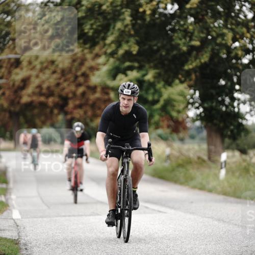 30.08.2026 - Elbe Triathlon Hamburg Michael Burmester http://msf.ph/oto/10072527 30.08.2026 10:17:27 Radfahren 558, 598, 620, 636, 662, 704 meine-sportfotos.de
