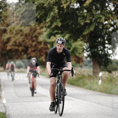 30.08.2026 - Elbe Triathlon Hamburg Michael Burmester http://msf.ph/oto/10072528 30.08.2026 10:17:27 Radfahren 558, 598, 620, 636, 662, 704 meine-sportfotos.de