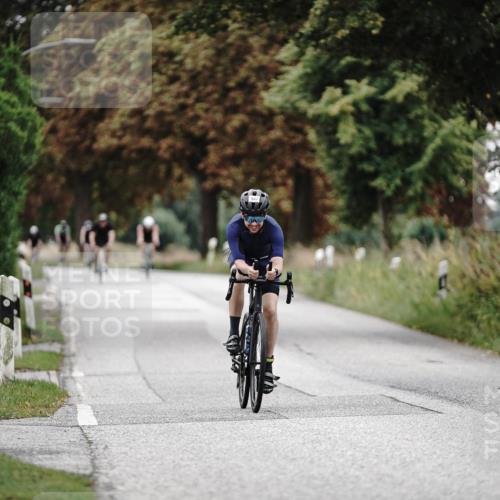 30.08.2026 - Elbe Triathlon Hamburg Michael Burmester http://msf.ph/oto/10072552 30.08.2026 10:18:06 Radfahren 547 meine-sportfotos.de