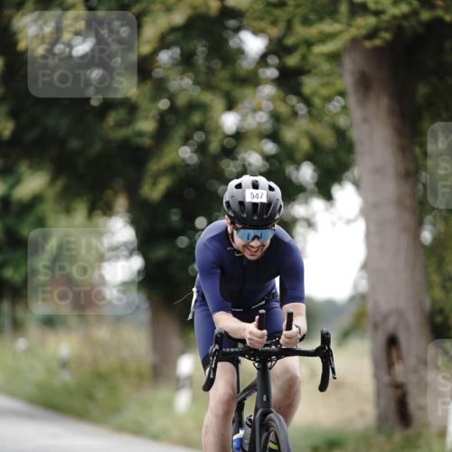 30.08.2026 - Elbe Triathlon Hamburg Michael Burmester http://msf.ph/oto/10072554 30.08.2026 10:18:07 Radfahren 547, 640 meine-sportfotos.de