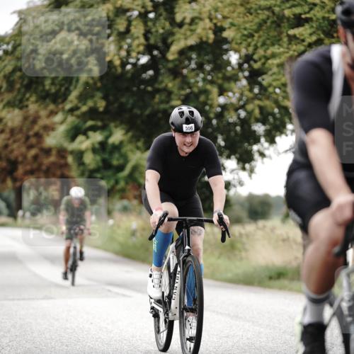30.08.2026 - Elbe Triathlon Hamburg Michael Burmester http://msf.ph/oto/10072580 30.08.2026 10:18:31 Radfahren 556, 571, 618, 725, 774 meine-sportfotos.de