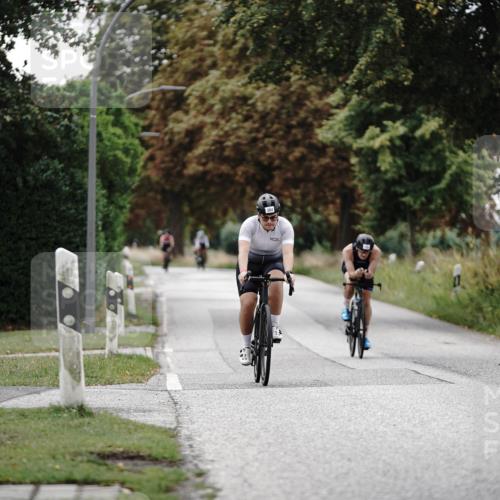 30.08.2026 - Elbe Triathlon Hamburg Michael Burmester http://msf.ph/oto/10072611 30.08.2026 10:19:14 Radfahren 564, 766 meine-sportfotos.de