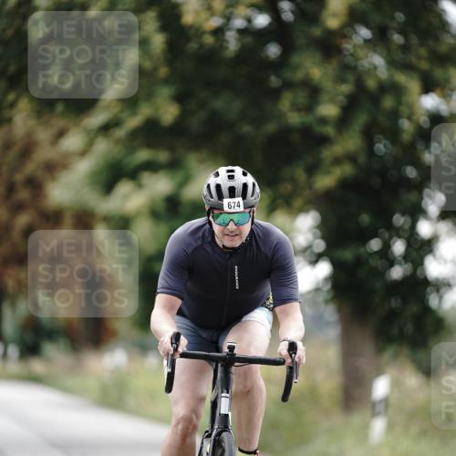 30.08.2026 - Elbe Triathlon Hamburg Michael Burmester http://msf.ph/oto/10072641 30.08.2026 10:20:00 Radfahren 674 meine-sportfotos.de